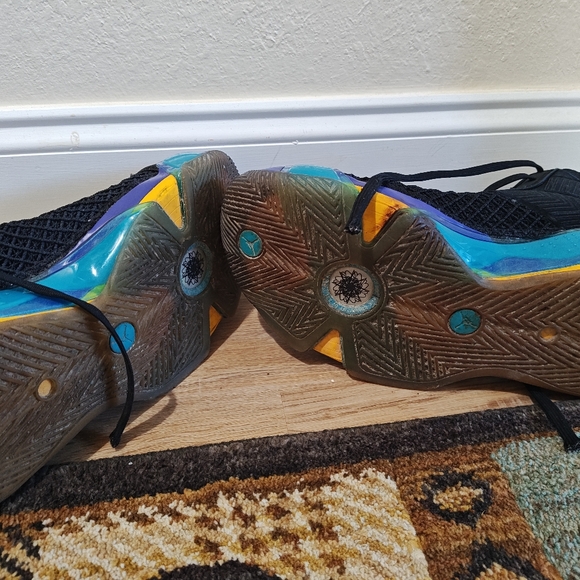 Nike Air Jordans 38 Aqua Sneakers - Picture 4 of 6